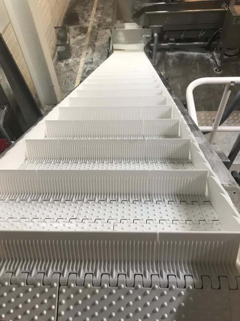 PP (Polypropylene) closed nub top white modular belt